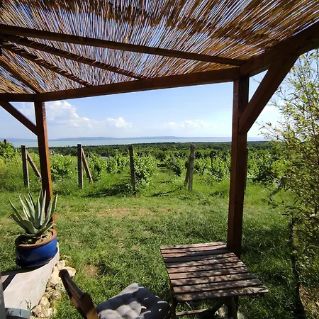 Napraszallas Vendeghaz Guest house *